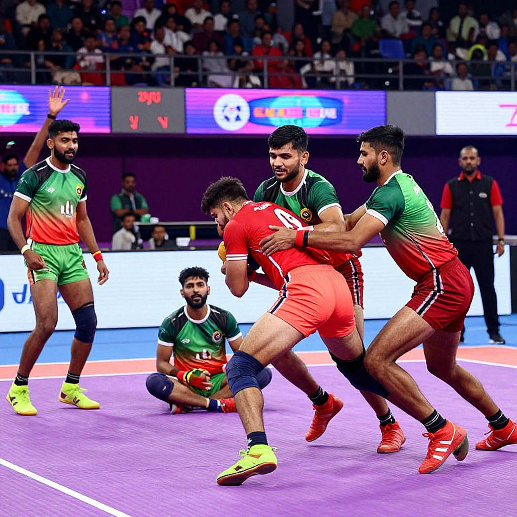 कबड्डी का ऑपरेटिंग सिस्टम: डू-ऑर-डाई, बोनस लाइन और वह गणित जो रेड-सक्सेस प्रतिशत छिपा देता है